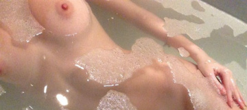 Ира: индивидуалка проститутка Омска