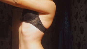 Алена: индивидуалка проститутка Омска